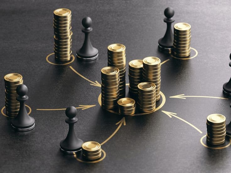 Chess pieces with coins - Photo by Wim van 't Einde on Unsplash